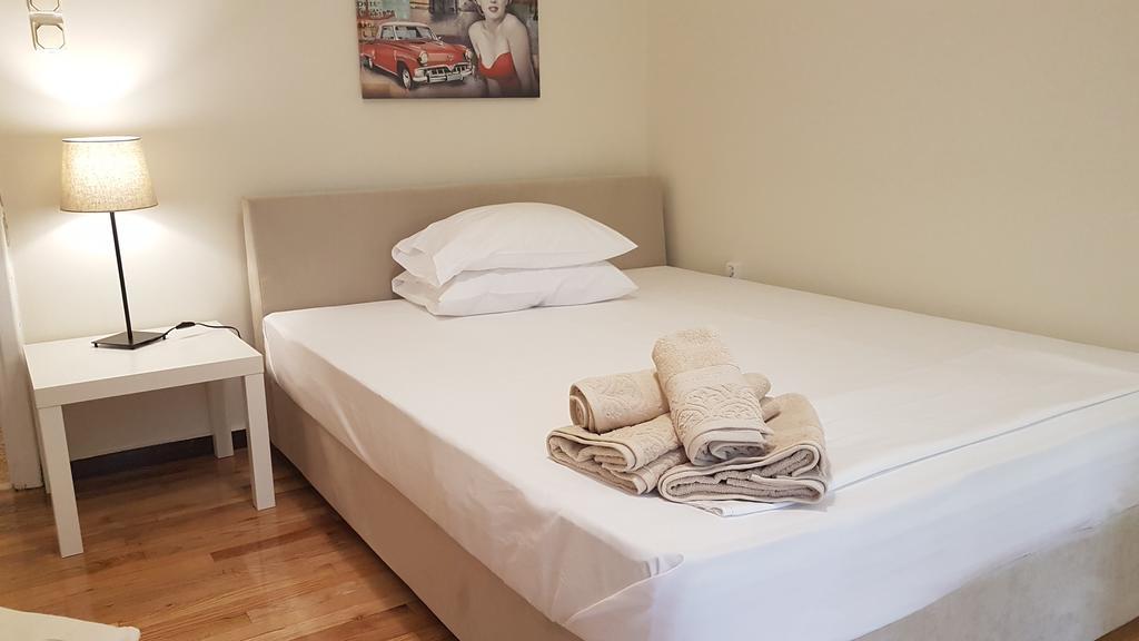 Errathens Vanilla Apartment - Athens Center Екстериор снимка