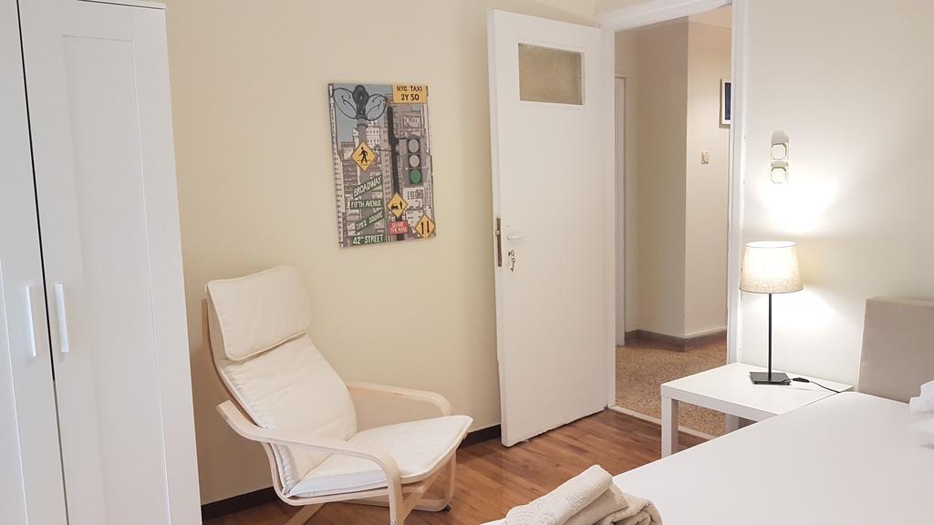 Errathens Vanilla Apartment - Athens Center Екстериор снимка