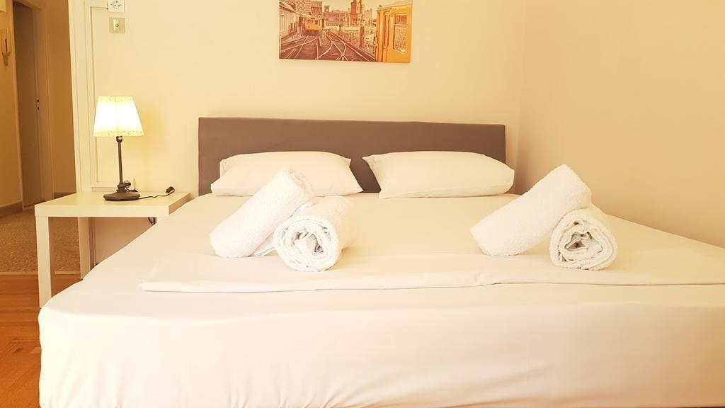 Errathens Vanilla Apartment - Athens Center Екстериор снимка