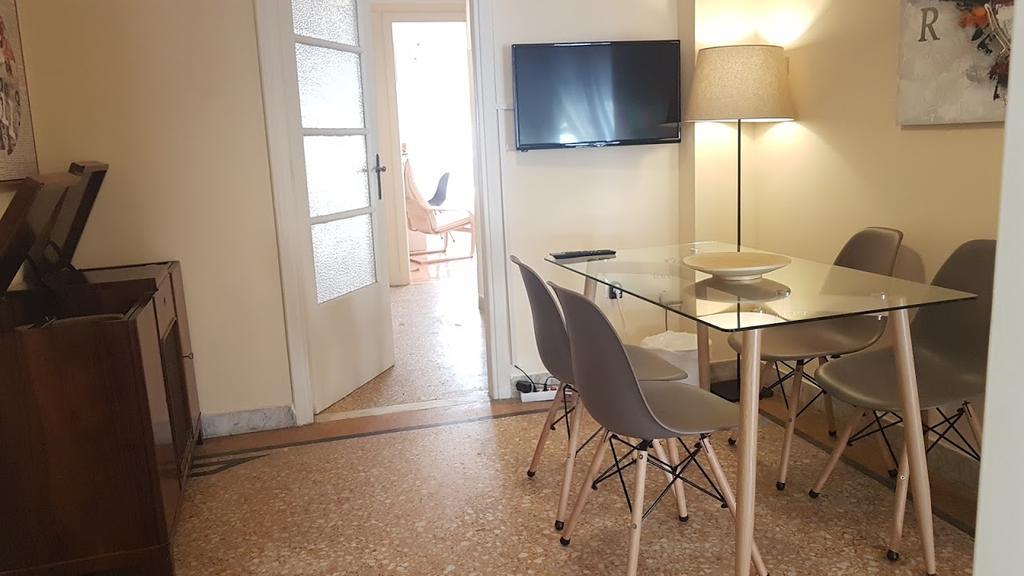 Errathens Vanilla Apartment - Athens Center Екстериор снимка